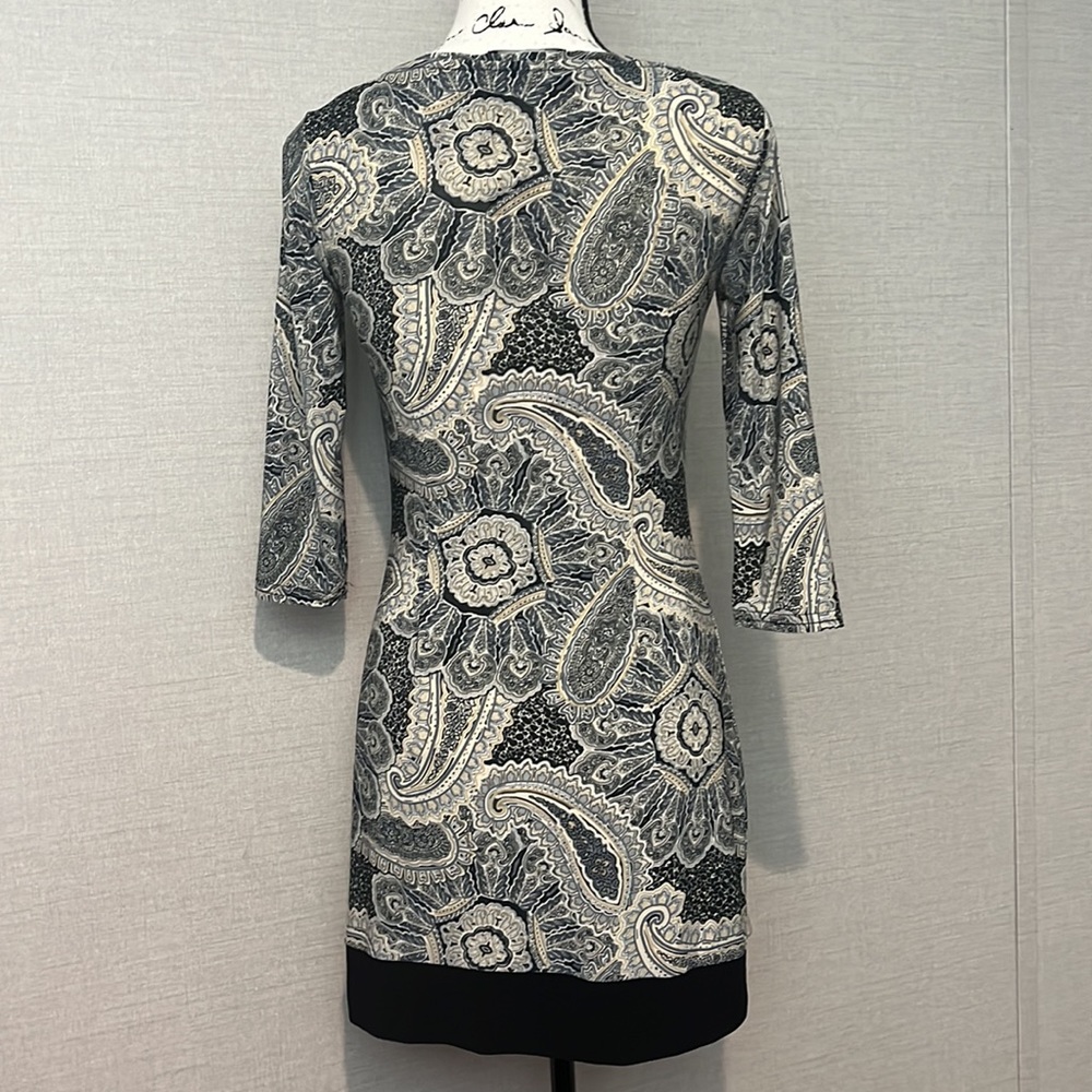 ATMOSPHERE DRESS - Picture 3 of 4